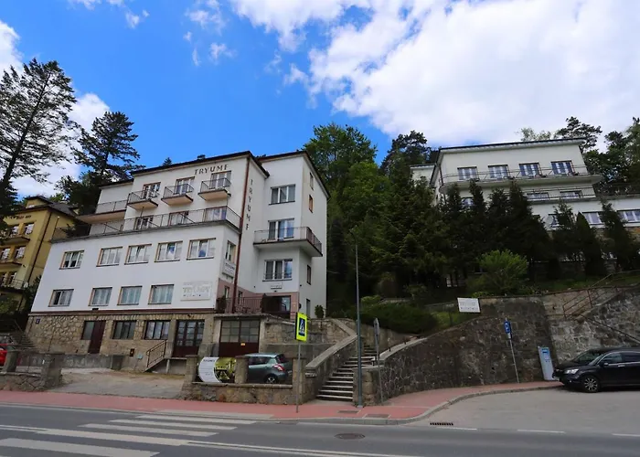 Domy Wczasowe Tryumfy Bed & Breakfast