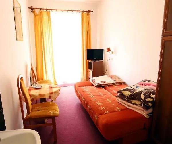 Domy Wczasowe Tryumfy 3* Krynica Zdroj