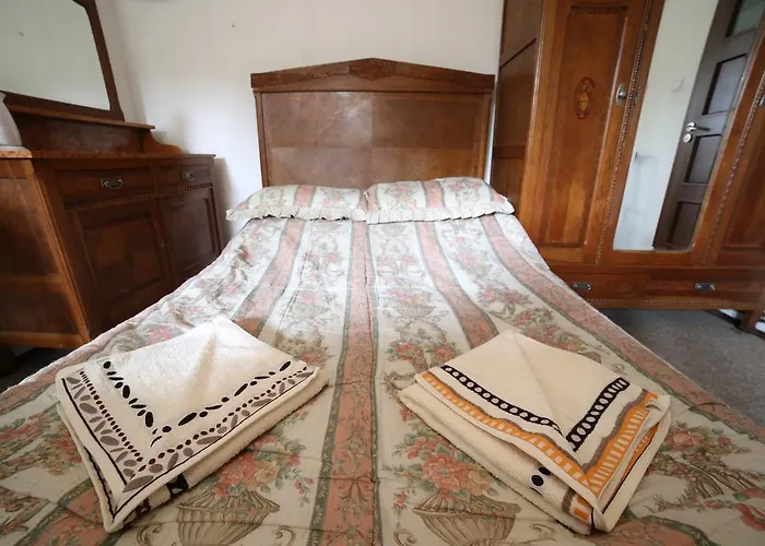 Domy Wczasowe Tryumfy 3*